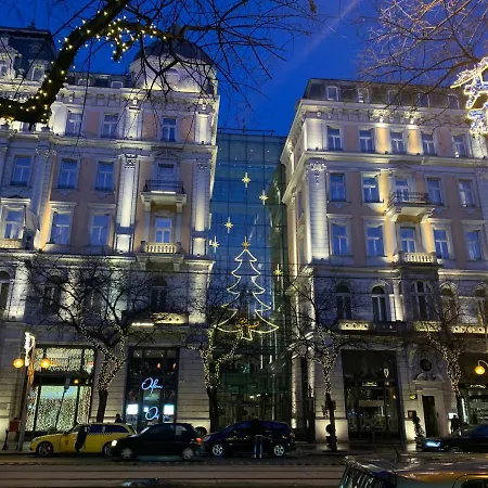Apartment Royal